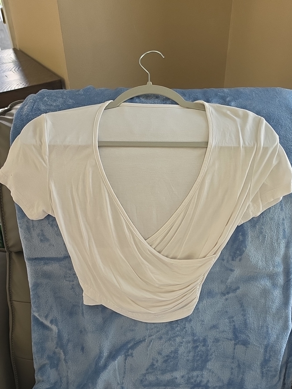Amazon Women's Cream Wrap-Style Short Sleeve Crop Top